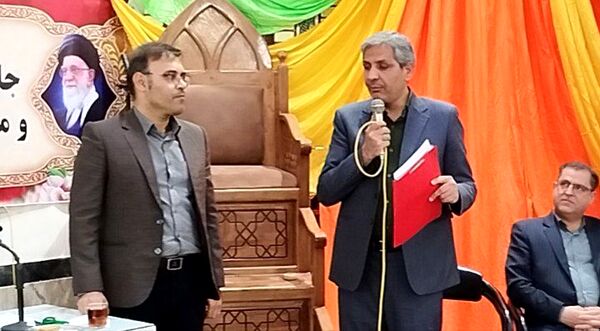 جلسه دهگردشی فرماندار کاشمر در روستای رزق آباد