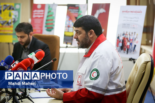 نشست خبری رئیس جمعیت هلال احمر