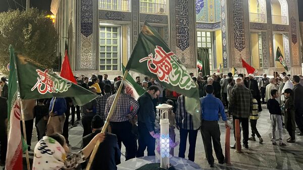 تجمع مردمی در پی حمایت از مردم غزه و لبنان