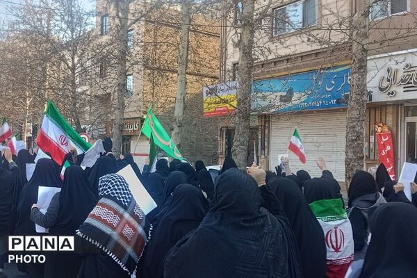 دست خدا بر سر ماست خامنه ای رهبر ماست 