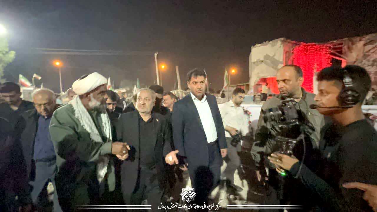 موضوع میناب را به یک گفتمان فرهنگی در سطح ملی و بین‌المللی تبدیل می‌کنیم