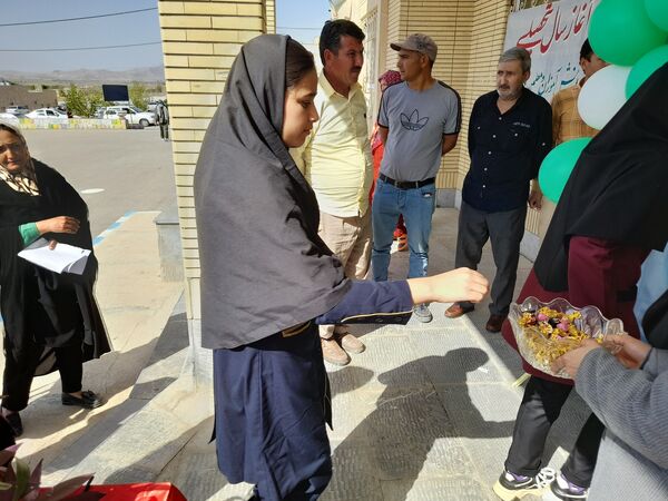 آیین سال تحصیلی جدید در دبیرستان نسیبه شهرستان سملقان