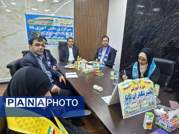 کارگاه تولید محتوا با عنوان «نوراوی مهر» در دشتستان