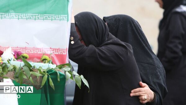 مراسم تشییع و تدفین پیکر پاک شهیدان والامقام محمد رنجبر کهن و مجید رستمی در نظرآباد