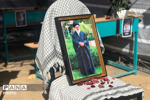 تبلور معنویت و انسانیت در جشن عاطفه‌ها دبستان دخترانه حضرت صدیقه(س) ملارد