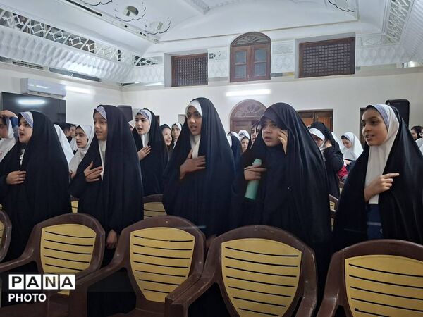 جشن پایان تحصیلی دانش‌آموزان ششم مدرسه شاهد پوررضایی