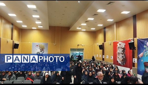 یادواره شهدای انقلاب اسلامی در تویسرکان