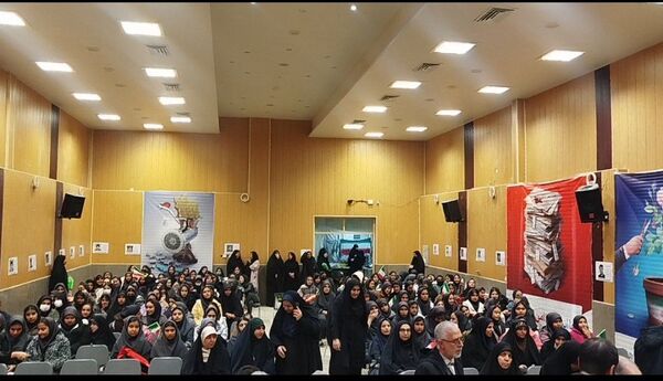 یادواره شهدای انقلاب اسلامی در تویسرکان