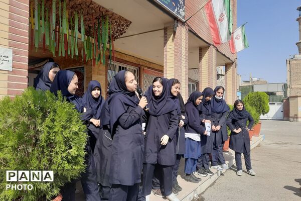  انتخابات انجمن ورزشی مدرسه شاهد کوثر رباط‌کریم