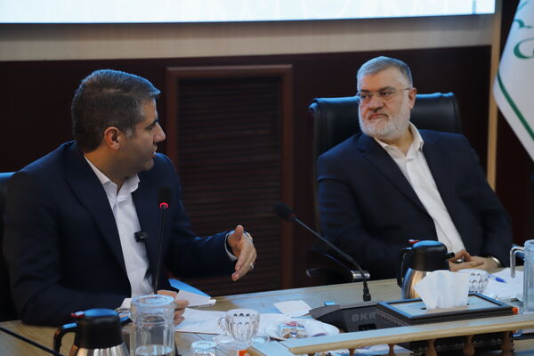 آغاز به‌کار نشست مشترک مدیران مناطق با استاندار تهران 