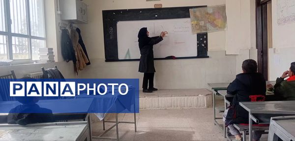 برپایی کلاس های جبرانی در مدرسه شهید جانکی