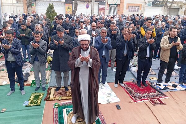 نماز عید فطر در شهرستان قروه