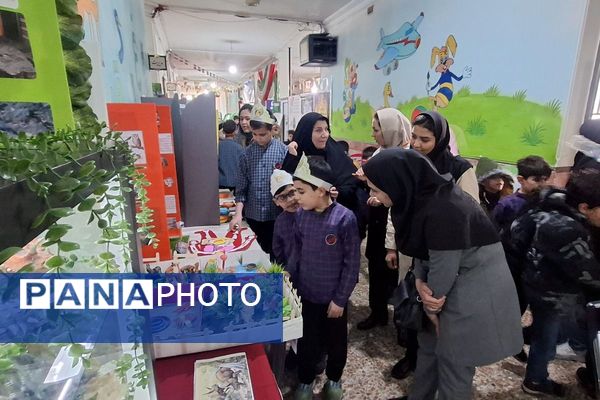 خلاقیت دانش‌آموزی در نمایشگاه جابر زیر ذره‌بین کارشناسان آموزش‌وپرورش قدس