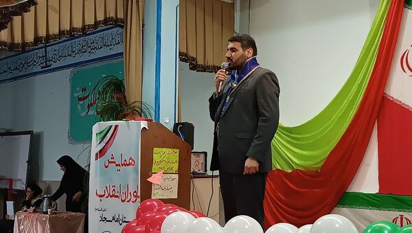  همایش یاوران انقلاب در دبیرستان امام سجاد (ع) ناحیه ۴ کرج