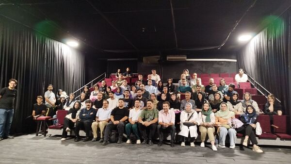 نمایش اوشاق