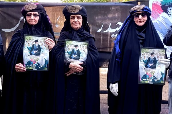 عزاداران قائد شهید با حماسه‌ای از وفاداری به میدان آمدند