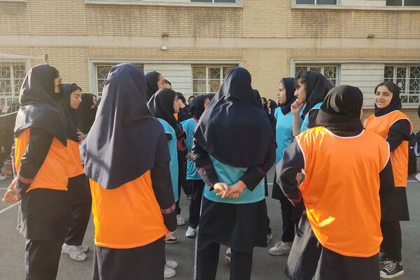 به‌مناسبت هفته بهداشت روان در دبیرستان فرشتگان ناحیه ۴شیراز 