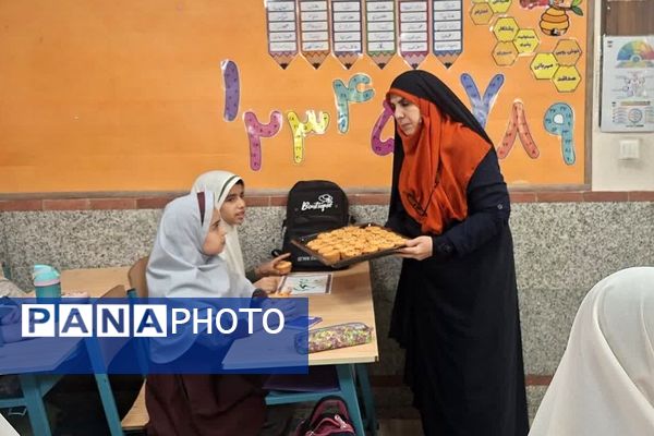 برگزاری جشن روز دانش‌آموز در مدارس ناحیه دو شهرری 