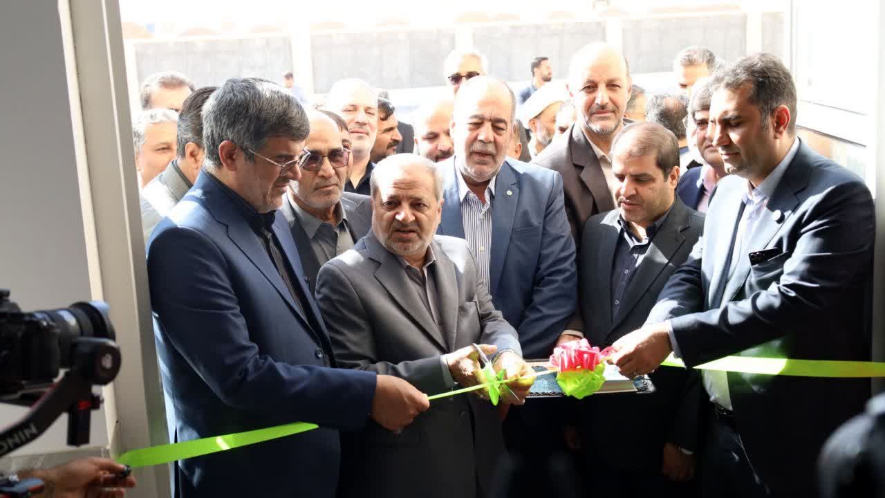 آموزشگاه شهید عباسعلی کارگر شریف در اردکان افتتاح شد