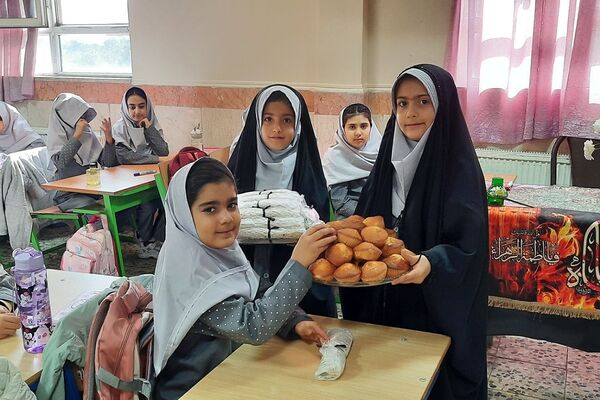 برگزاری مراسم به مناسبت ایام فاطمیه در مدارس ناحیه دو شهرری 