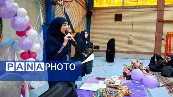 جشن ولادت حضرت زهرا(س) و روز مادر در مدرسه شاهد «عصمت» ناحیه ۳ کرج 