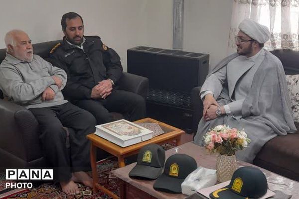 تقدیر فرماندهان ارشد نظامی از صبر خانواده‌های شهدا در آستانه ماه مهمانی خدا