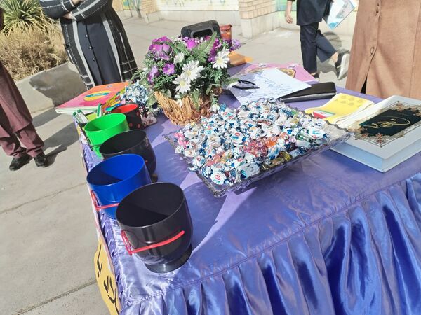 جشن ایام شعبانیه در دبیرستان هاشمی نژاد 