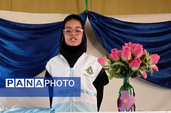 افتتاحیه سفیران سلامت در دبیرستان آمنه‌_کوثر شهرستان فیروزه