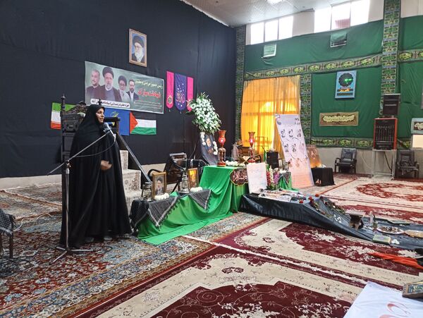 مراسم گرامیداشت یاد و خاطره شهدای خدمت به میزبانی بسیج جامعه زنان و سپاه پاسداران خلیل آباد
