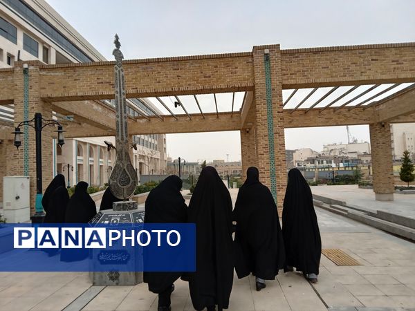 اردوی زیارتی و سیاحتی دارالقرآن سلسله الذهب در حرم مقدس امام رضا (ع)