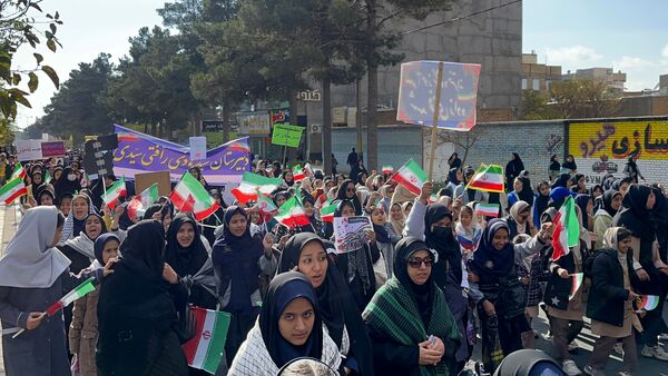 سیزده آبان؛ روز تجدید میثاق ملت با آرمان‌های انقلاب