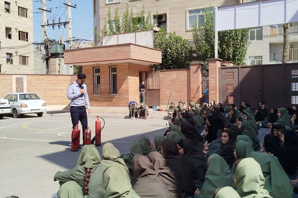 یادگیری ایمنی با قهرمانان آتش نشان