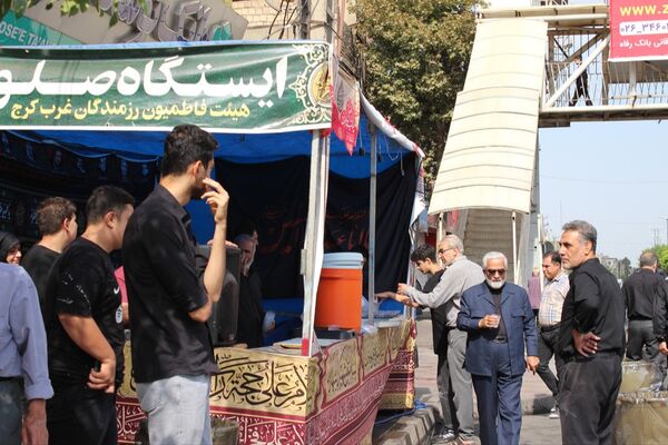 برپایی مراسم جاماندگان اربعین حسینی در امامزاده محمد(ع) کرج