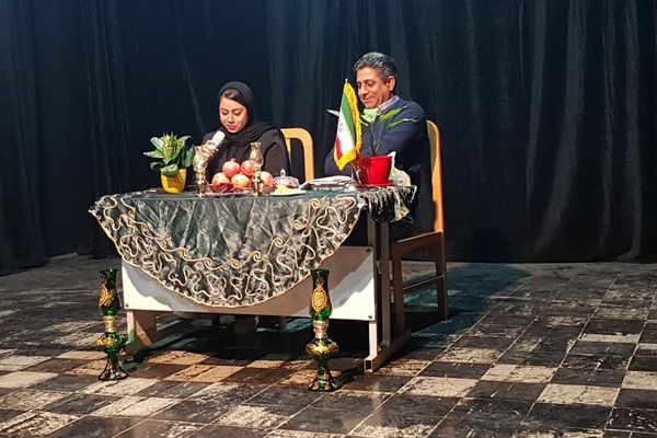 طنین شعر و موسیقی در آغاز ماه رجب؛ محفل ادبی در پیشوا 