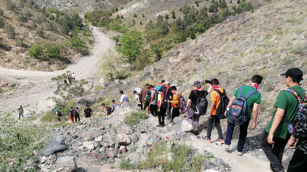 اردوی کوهپیمایی دانش آموزان پیشتاز ناحیه ۷ مشهد