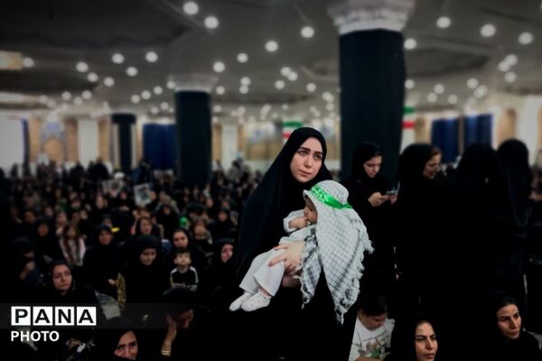 شکوه آیین جهانی شیرخوارگان حسینی در مصلی باقرشهر؛ پخش زنده از رسانه ملی