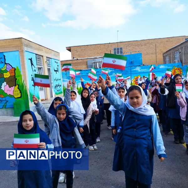 پنجمین سالگرد سردار قاسم سلیمانی در مدرسه شهید خاقانی شیروان