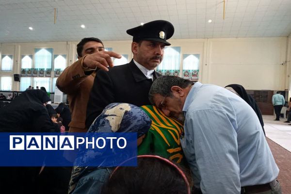 استقبال مردم کهگیلویه و بویراحمد از پرچم امام رضا (ع)