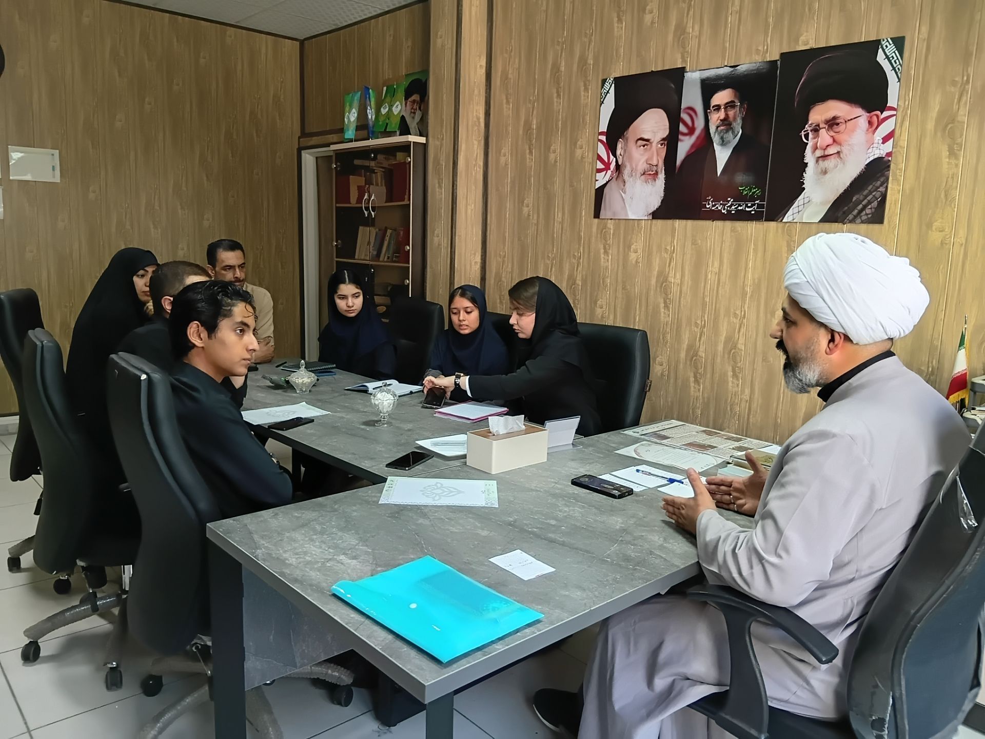 نشست شورای دانش‌آموزی  استان البرز