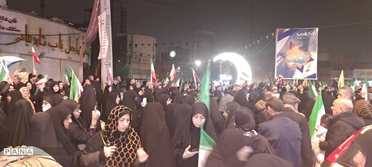 ایستادگی مردم کرج مقابل دشمنان متجاوز آمریکایی_صهیونی