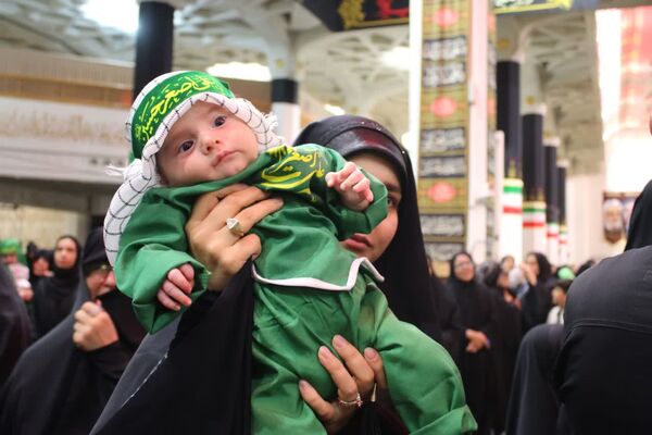 لالایی مادرانه در همنوایی با کودکان شهید