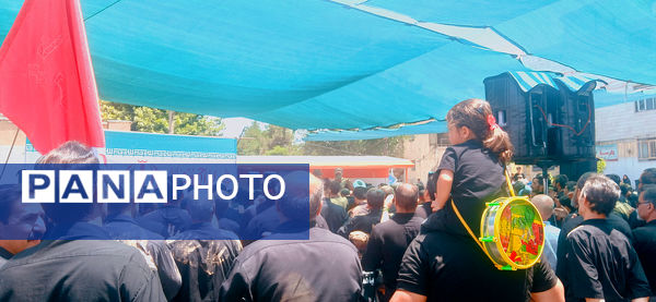 حماسه‌ای دیگر در بروجرد؛ حضور پرشور مردم در اجتماع عظیم عاشورایی