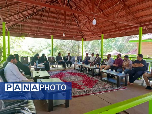 جلسه هماهنگی طرح ملی نهضت سلامت در اردوگاه شهید بهشتی یاسوج