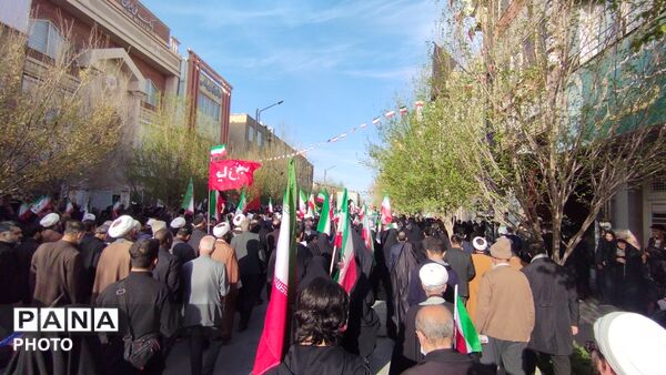قاب های ماندگار از تشیع شهید لاریجانی در حریم امن فاطمی