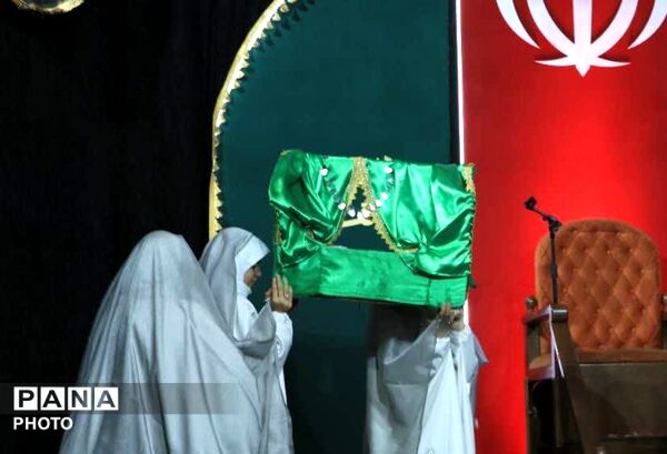 میعادگاه مادران و نونهالان حسینی در مسجد حضرت ولی‌عصر (عج)