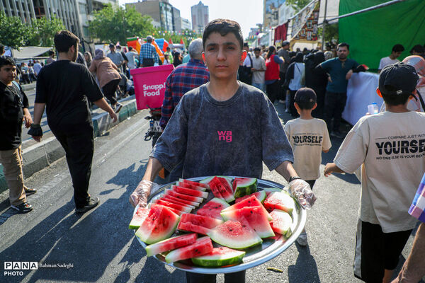 مهمانی ۱۰ کیلومتری غدیر - تهران