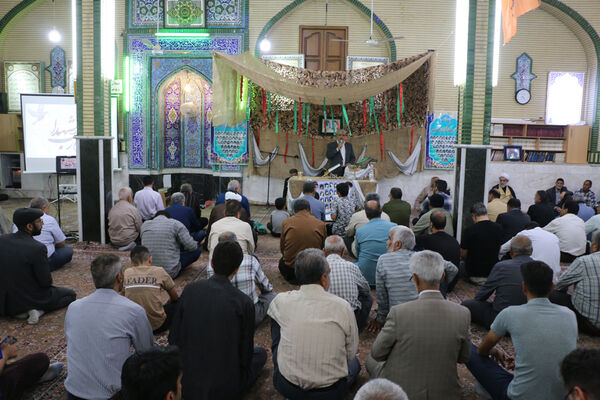 یادواره شهدای محله کوی «رهبر» در قم