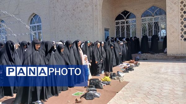 نماز جمعه این هفته شهرستان کاشمر همزمان با روز قدس برگزار شد 