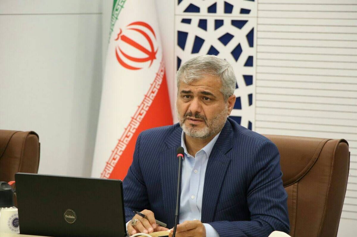 تولیدکنندگان فرماندهان و میدان‌داران جنگ اقتصادی هستند