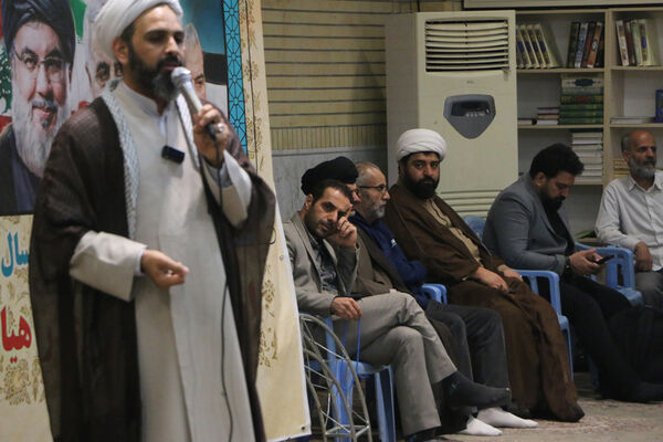 اعزام نخستین گروه از دانش‌آموزان ناحیه 4 قم به اردوی راهیان نور